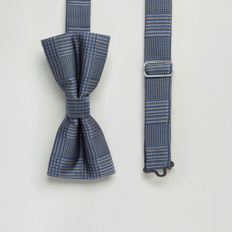 Bow tie
